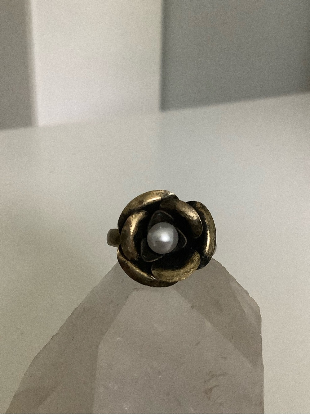 Flower Faux Pearl Ring